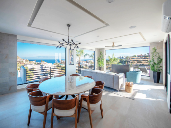 Luxurious 6-Bedroom Villa in Pedregal, Cabo San Lucas